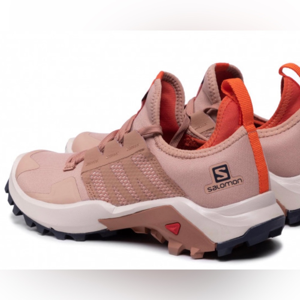 Salomon MADCROSS W Sirocco/Mocha Mousse
Size: 8.5 Women's